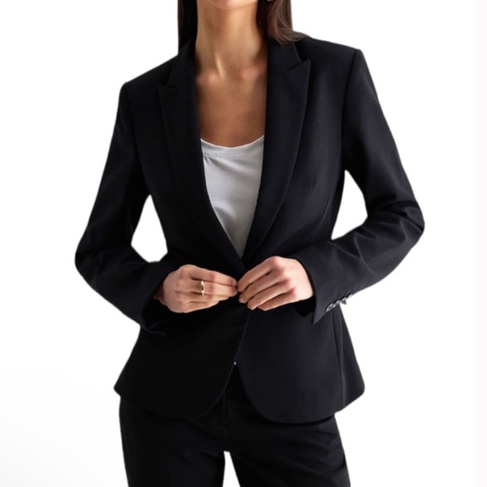 Express Women’s Blazer With One Button - image 1
